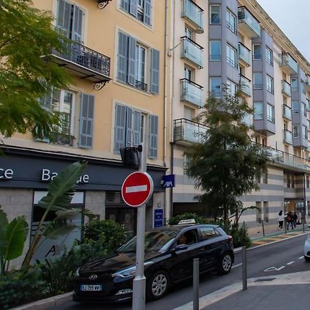 L18 Central Parking Terrace Ac 10Mins Walk To Beaches Niza Exterior foto