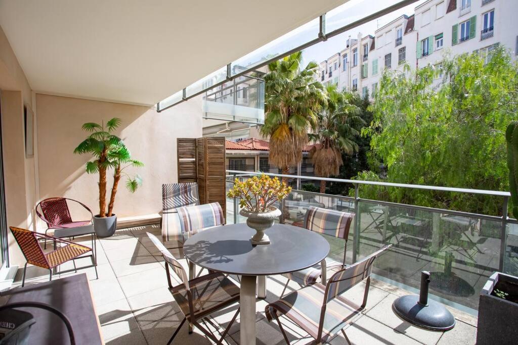 L18 Central Parking Terrace Ac 10Mins Walk To Beaches Niza Exterior foto