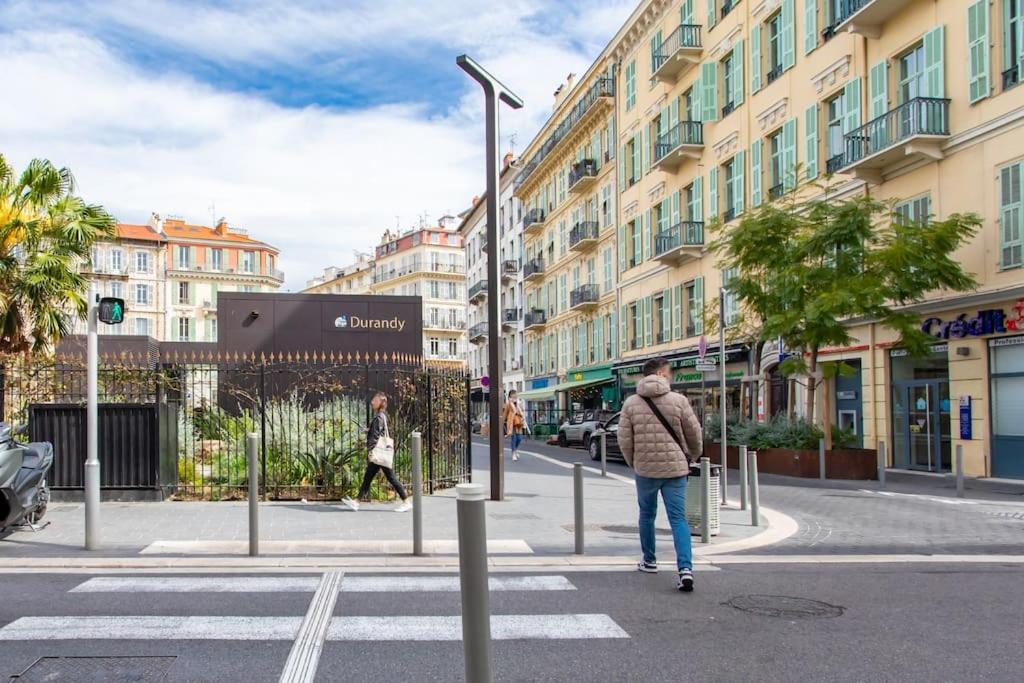 L18 Central Parking Terrace Ac 10Mins Walk To Beaches Niza Exterior foto