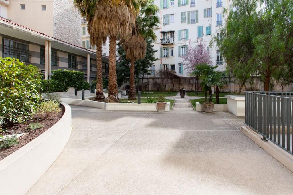 L18 Central Parking Terrace Ac 10Mins Walk To Beaches Niza Exterior foto