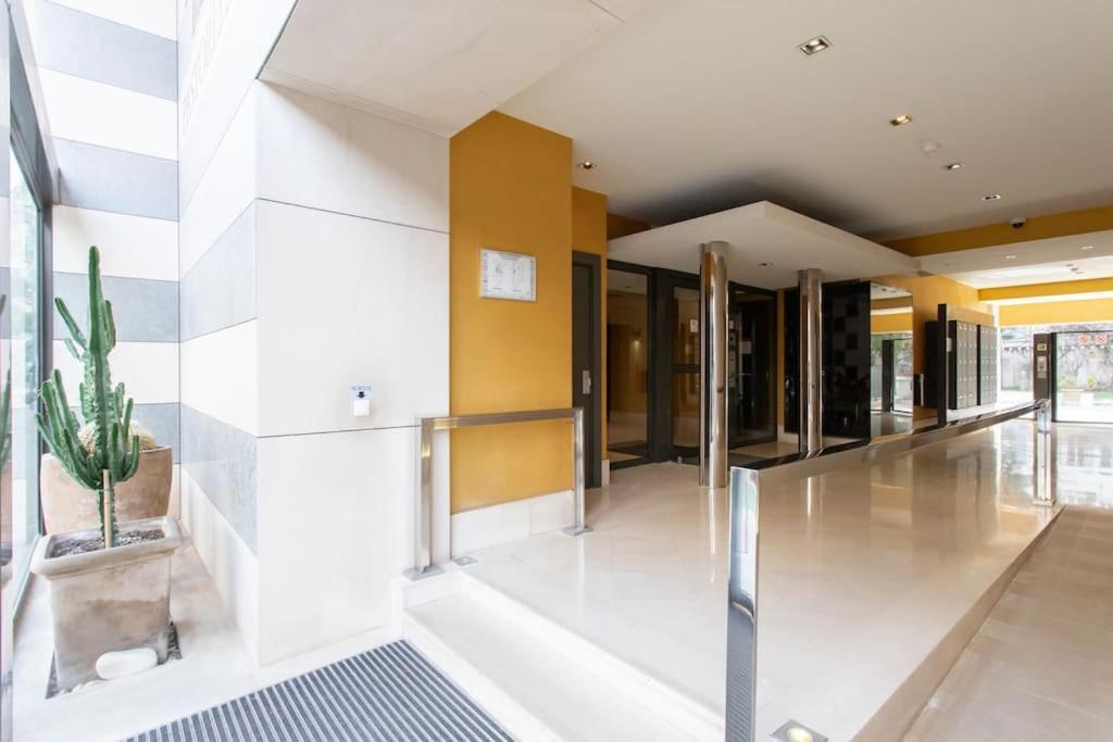 L18 Central Parking Terrace Ac 10Mins Walk To Beaches Niza Exterior foto