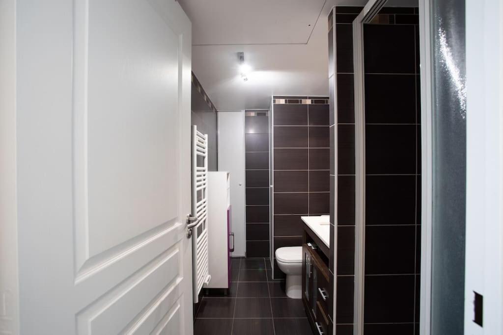 L18 Central Parking Terrace Ac 10Mins Walk To Beaches Niza Exterior foto